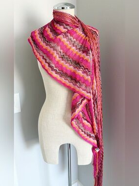 Vintage pink and orange chevron print scarf